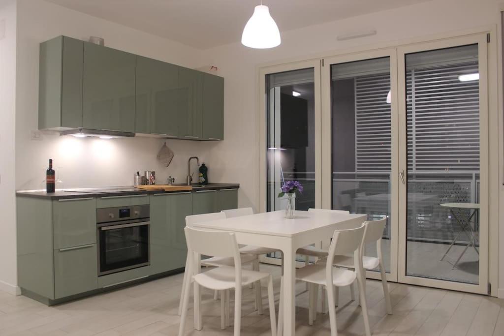 Luxury 3 Bedroom Apartment 100 Mq Next To Rho Fiera And San Siro Milano Eksteriør bilde