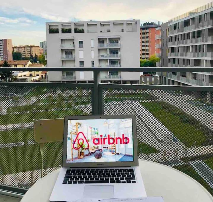 Luxury 3 Bedroom Apartment 100 Mq Next To Rho Fiera And San Siro Milano Eksteriør bilde