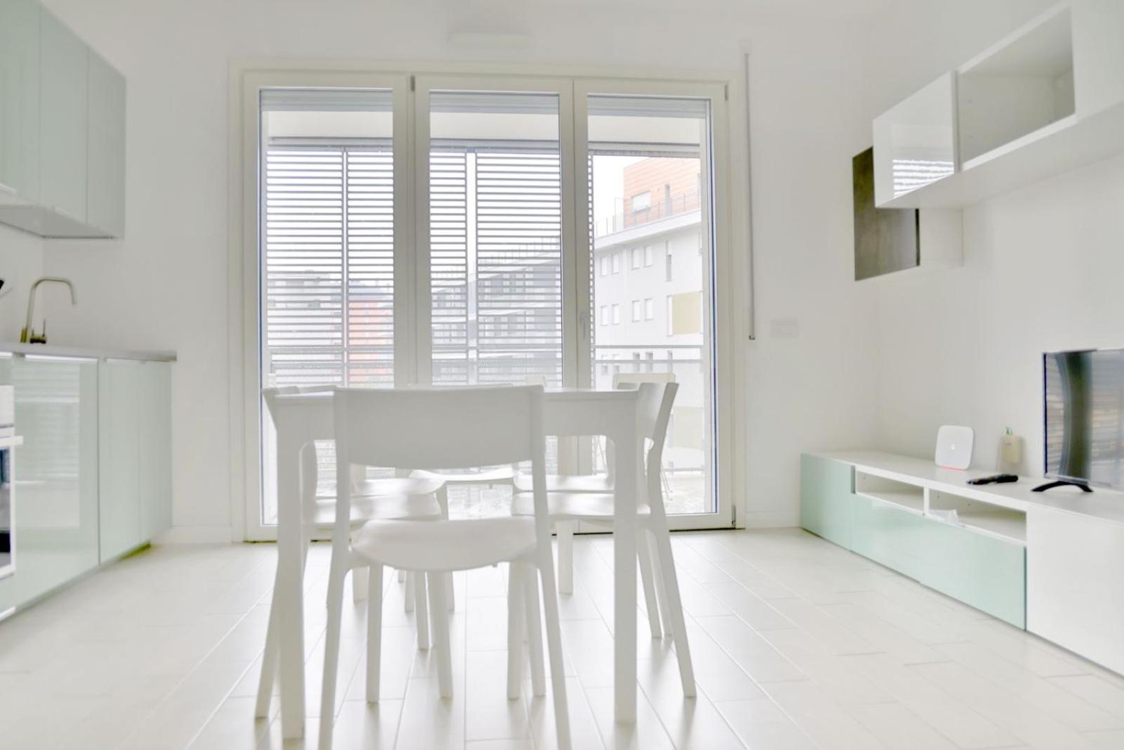 Luxury 3 Bedroom Apartment 100 Mq Next To Rho Fiera And San Siro Milano Eksteriør bilde